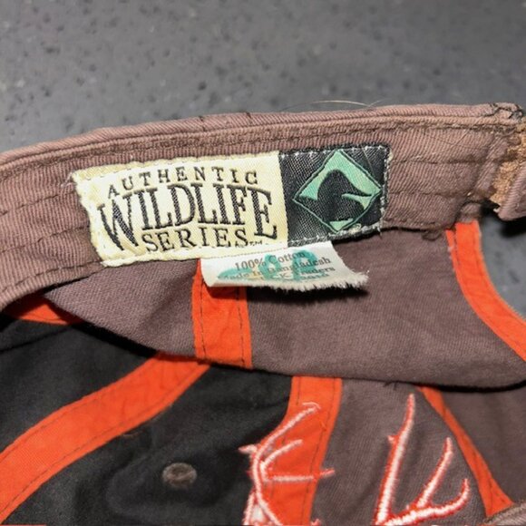 Authentic Wildlife Series Brown Hat Adjustable Ball Cap Curved Bill - Picture 6 of 6